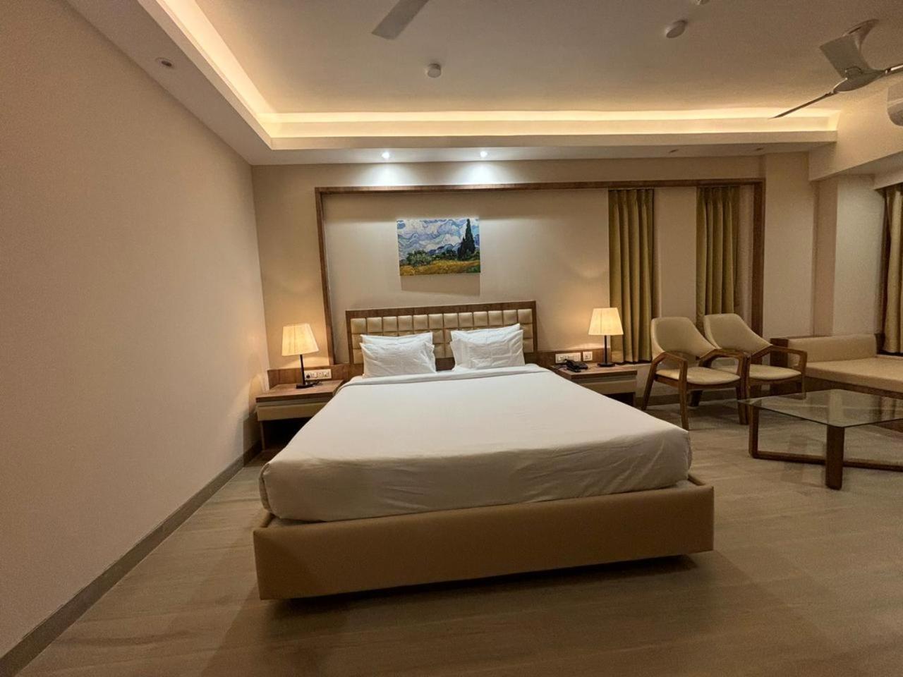 The Pearl Club Resort Shānti Niketan Dış mekan fotoğraf
