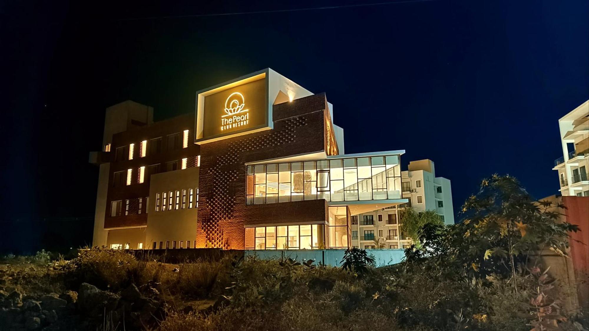 The Pearl Club Resort Shānti Niketan Dış mekan fotoğraf